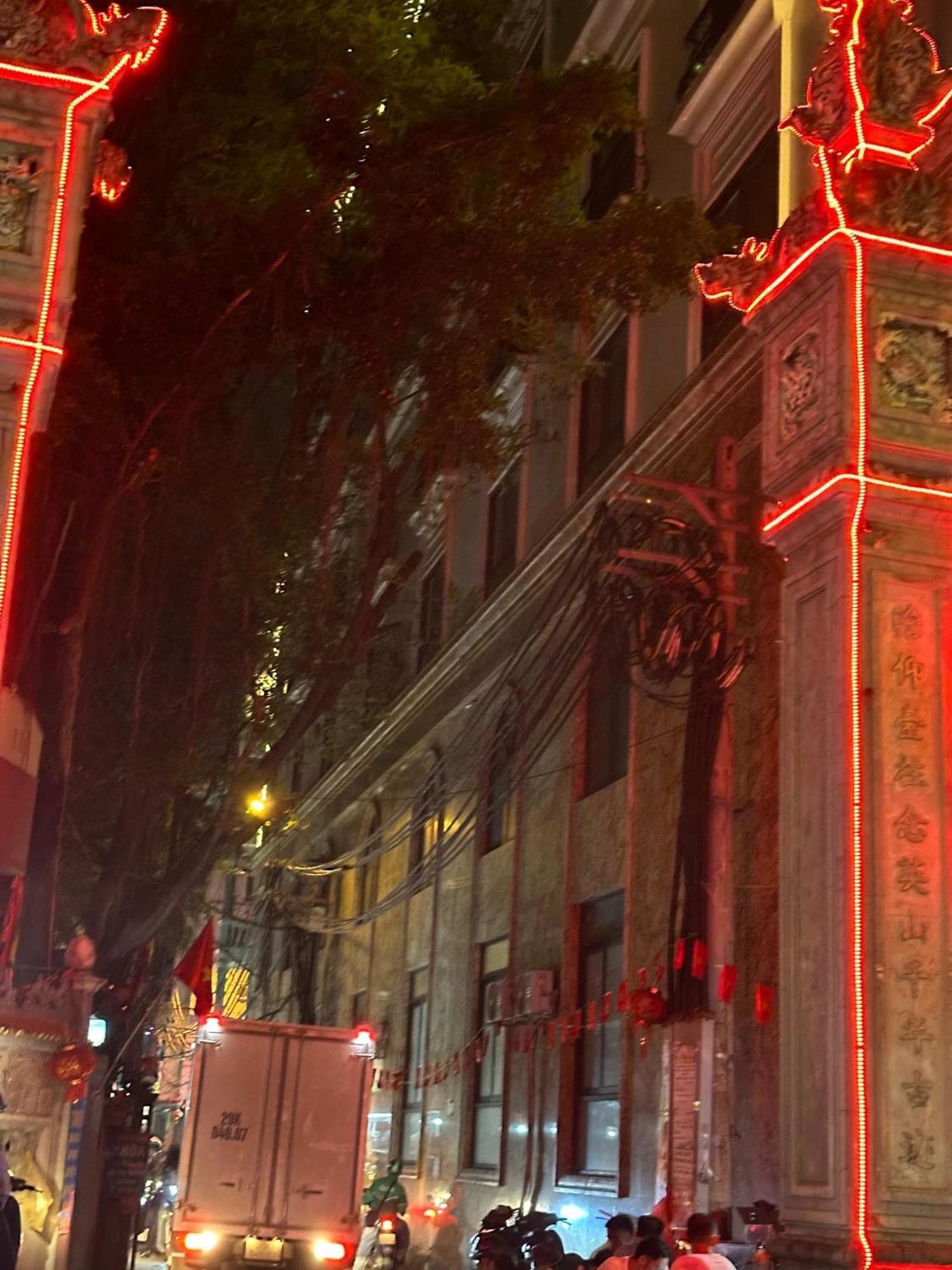 Nha81Ngo36Mieudam Hotel Hanoi Bagian luar foto